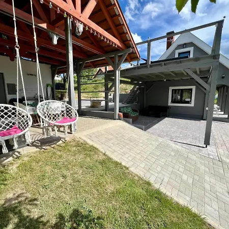 Voelgyhid Village Balaton Prázdninový dům Kőröshegy