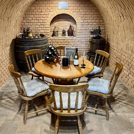 Voelgyhid Village Balaton * Kőröshegy