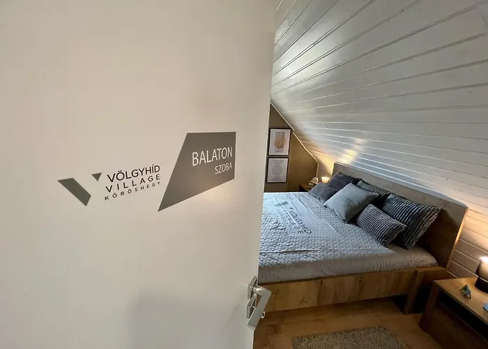 Casa de Férias Völgyhíd Village Balaton *