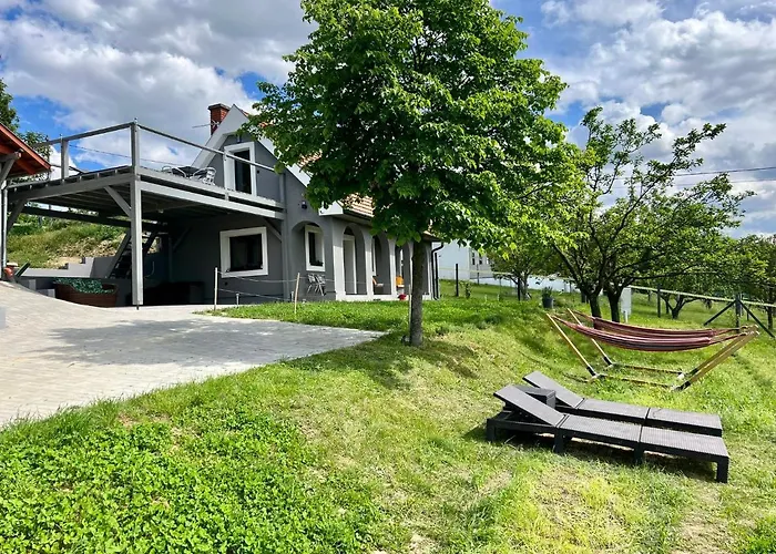 Vakantiehuis Voelgyhid Village Balaton Kőröshegy